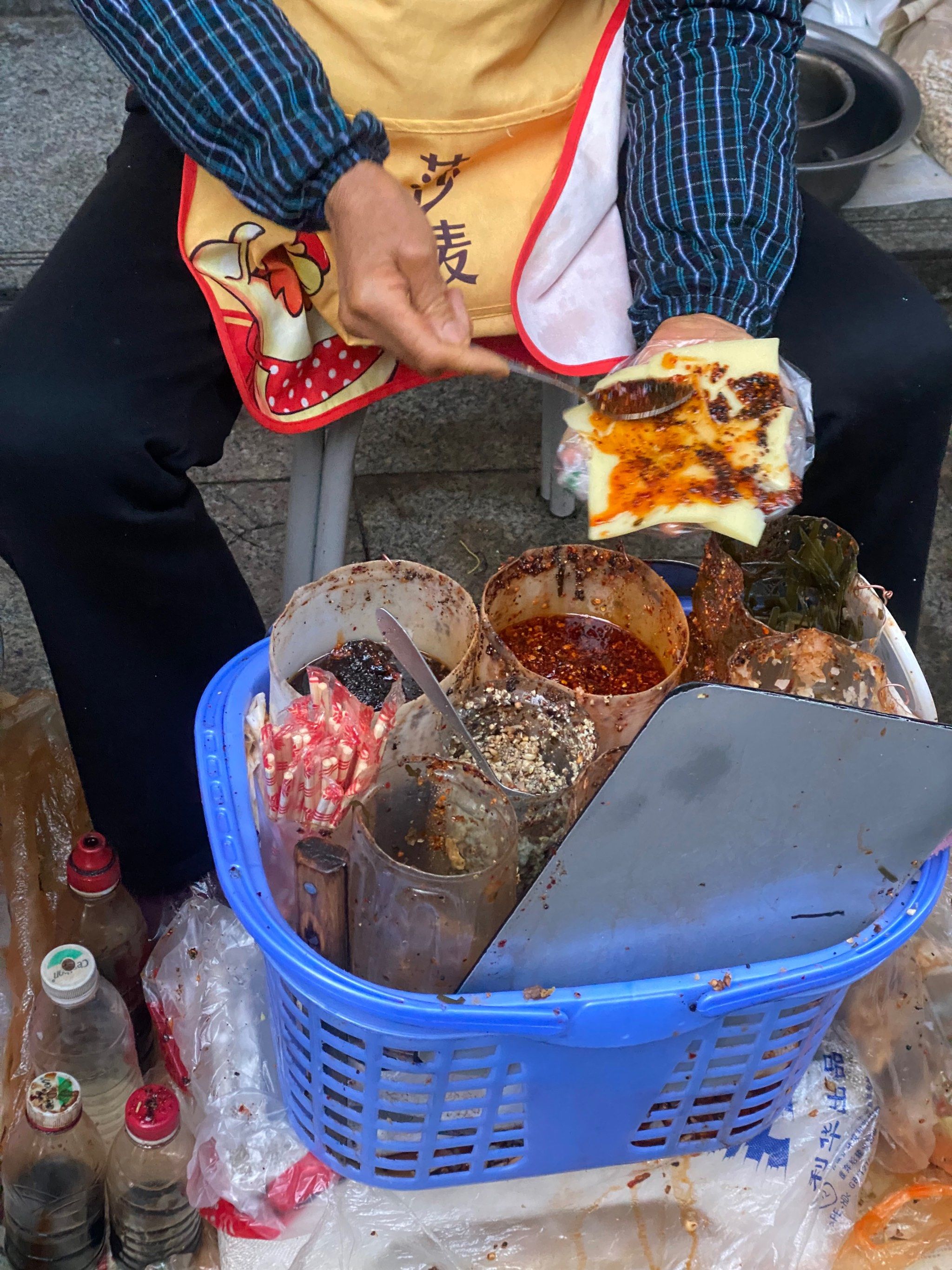 开了20年的手摊凉粉
