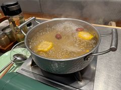 牛腩清汤锅底-潮界(虹桥新天地店)