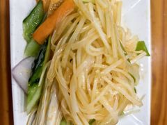 -志权牛肉面(灵山路店)