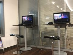 -天津波士信达奔驰4S店(卫津南路店)