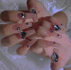 -UGIRL有个美甲