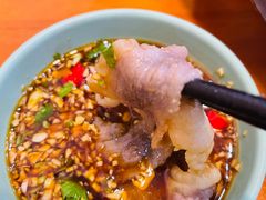 牛肉卷-老何家后安粉·糟粕醋海鲜火锅(三亚湾椰梦长廊店)