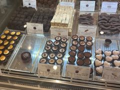 -VENCHI 闻绮(北京国贸商城店)