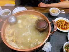 -朴小妹人参鸡汤火锅(长白山万达店)