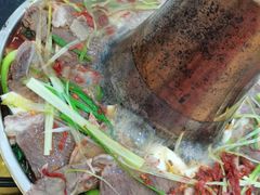 -撒拉人家.酸菜牦牛肉火锅