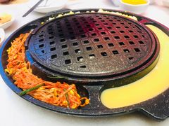 -韩宫宴炭火烤肉(昆山金鹰店)