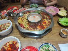 -周幺妹重庆老火锅(银泰城总店)