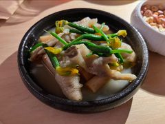 -J's Cafe Lab