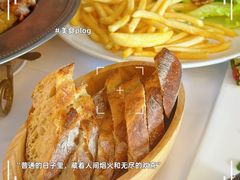 餐前面包-火车头法国西餐厅