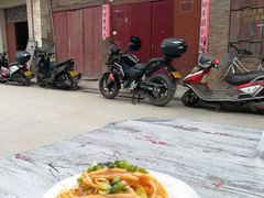 -吕家米皮