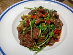 小炒黄牛肉-黄鹤天厨·泡椒田鸡创始者(莲花店)