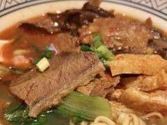 -粉吖吖·邵阳米粉(体育西路店)