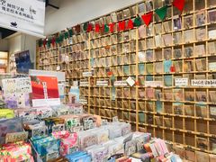 -猫的天空之城概念书店(杭州南宋御街店)