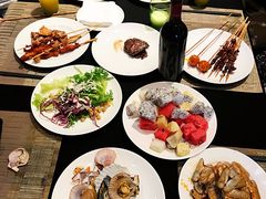 -飨食汇全日制餐厅·昆山皇冠假日酒店(九方店)