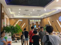 -大光明丽星VIP影城(昌里路杜比全景声店)