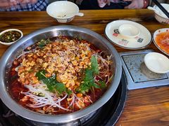 -周良天山牛杂城(天山路总店)