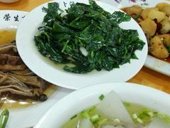 -荣生萝卜汤饭店