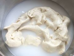 -魏家凉皮(万辉店)