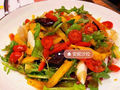 安妮沙拉-安妮意大利餐厅(世贸天阶店)