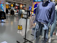 -美特斯邦威(新天地购物中心店)