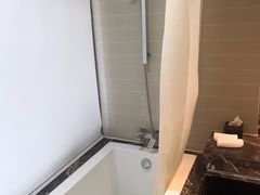 -上海怡沁园度假酒店