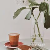 白天咖啡馆晚上酒吧，谁说白天不懂夜的黑