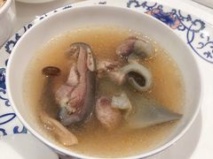 -景月阁空中食府(希尔顿酒店)
