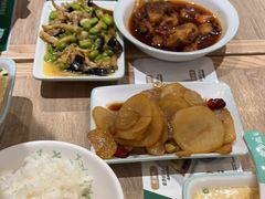 -老乡鸡(融科天地店)