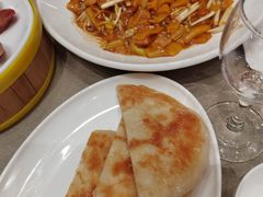 -凤凰园烤鸭店·唐山菜·传承花椒肉(老唐丰路店)