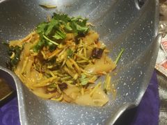 -95号酱骨·一块豆腐(展春园西路店)