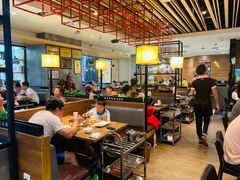 大堂-黄记煌三汁焖锅(金凤万达广场店)