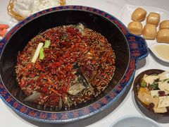 -何师傅美蛙鱼头(汉街店)