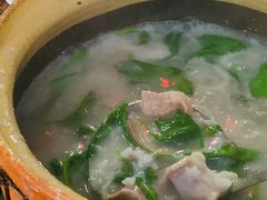 -东南美食街