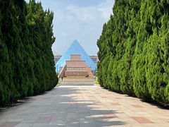 -上海市龙华烈士陵园