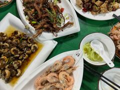 -超越海鲜屋(飞龙物业店)