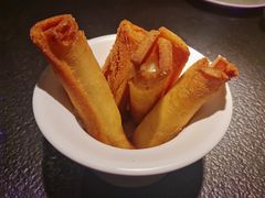 -蝴蝶里·粤菜·点心(滨江龙湖店)
