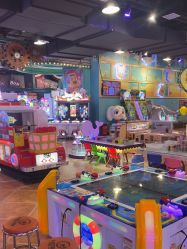 -卡通尼乐园(银泰店)