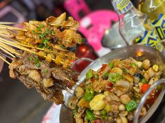 -辣出味岳阳特色烧烤·龙虾大排档(砂子塘总店)