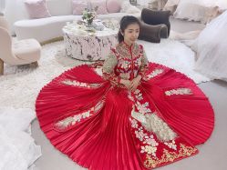 点击看大图 -艾米丽婚纱礼服