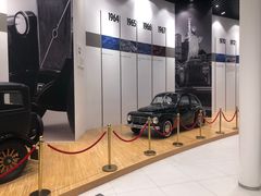 -杭州中沃沃尔沃4S店(滨江区店)