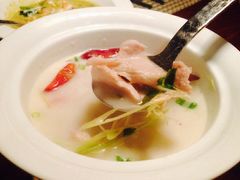 萨瓦迪泰国餐厅-食肆&Fourteen(武林夜市店)