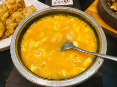 海胆石锅豆腐-江太极江浙菜(马桥万达广场店)