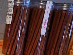 巧克力阿拉棒饼干-幸福鸟动物奶油生日蛋糕(军校店)