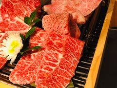 -铭牛烧肉·和牛海鲜自助(高新月牙湖店)