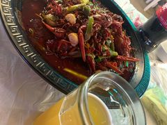 美味多汁的麻辣小龙虾-金陵暴走小龙虾·迷踪蟹(凯德MALL店)