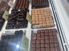 -VENCHI 闻绮(北京国贸商城店)