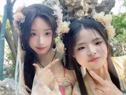 -一揽芳华汉服旗袍体验馆(拙政园店)