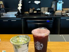 -星巴克(洛阳中州路王府井店)