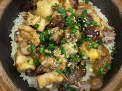 滑鸡腊味煲仔饭-红星光发煲仔饭(大石街店)