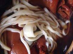 猪蹄面-小义乌砂锅拉面(海事共享区店)